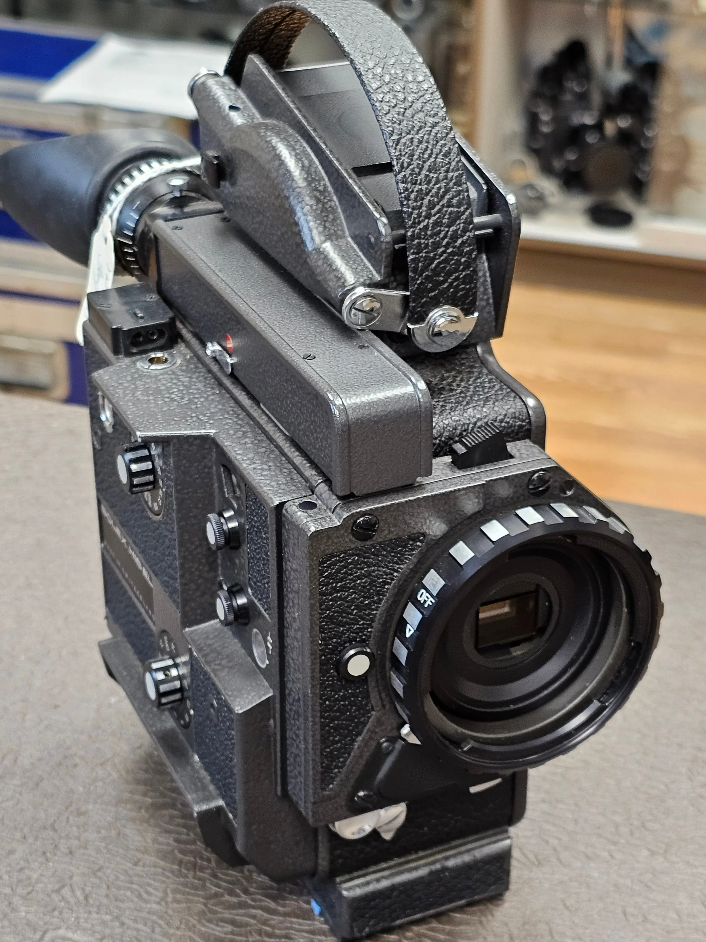 Bolex H16 EL III Camera with 13x Viewfinder S# 313127