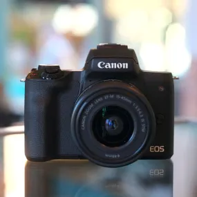 Canon EOS M50 with 15-45mm f3.5-6.3 IS