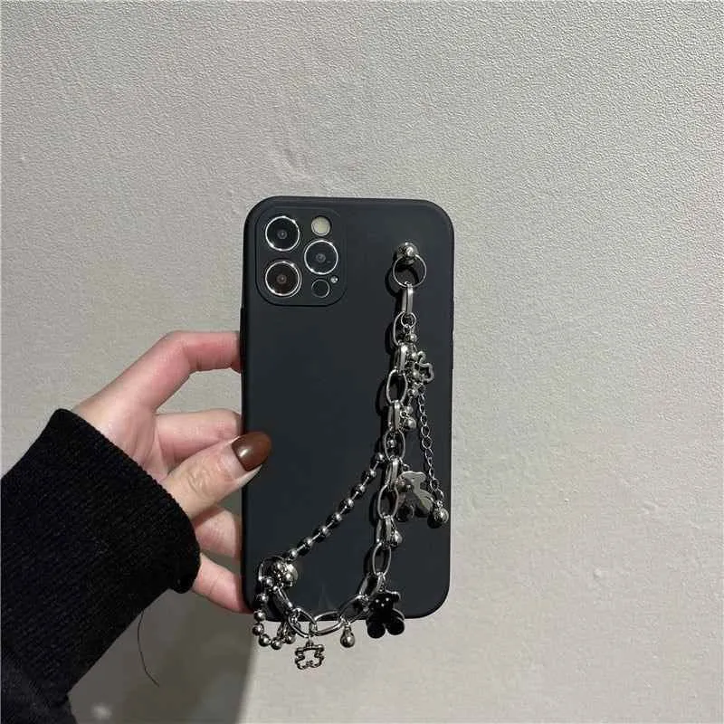 Cute Phone Cases For iPhone 14 13 11 12 Pro Max X XR XS Max 7 8 Plus Luxury Butterfly Chain Bumper Silicone Black Back Cover