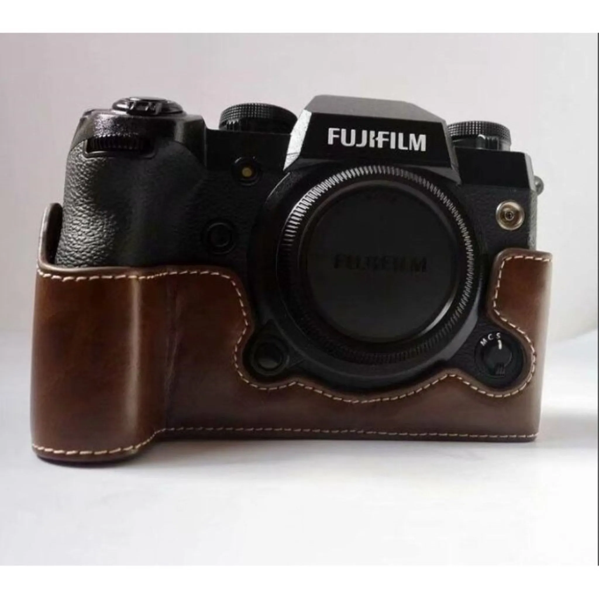 Fujifilm X-H1 leather protective case - Coffee