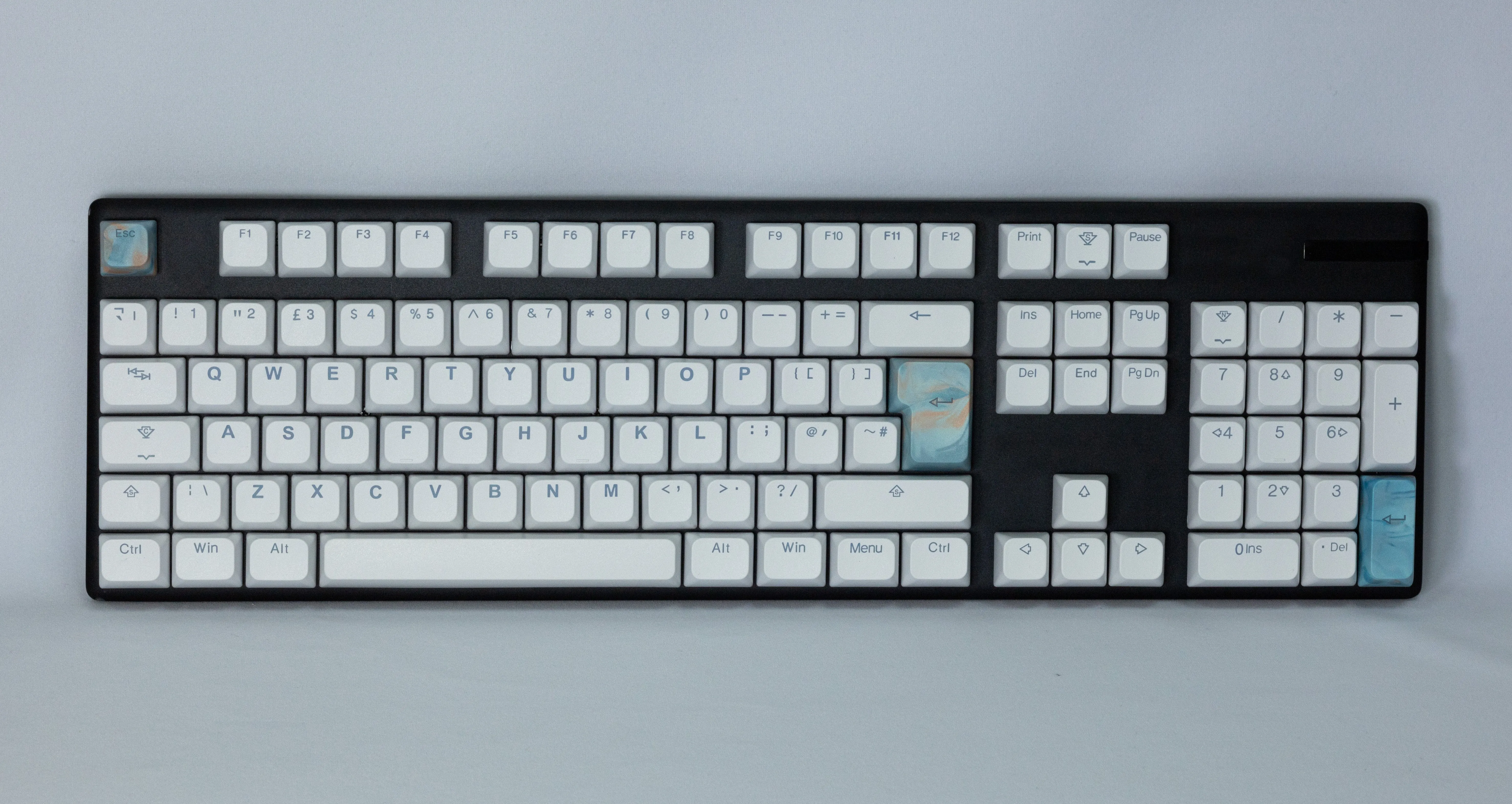 Tai-Hao BOBO Uniform Profile Backlit Doubleshot Keycap Set - Coastal Blue